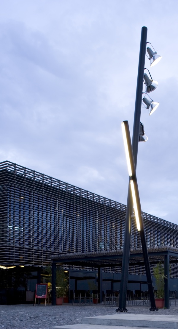 Centro Cívico do Estreito da Câmara de Lobos